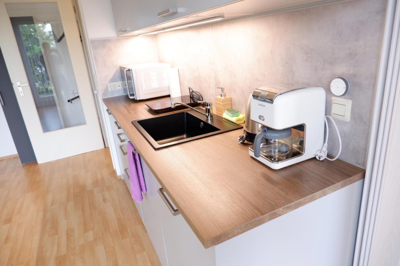 Outletcity Apartment Ferienwohnung Metzingen เมทซิงเงน ภายนอก รูปภาพ